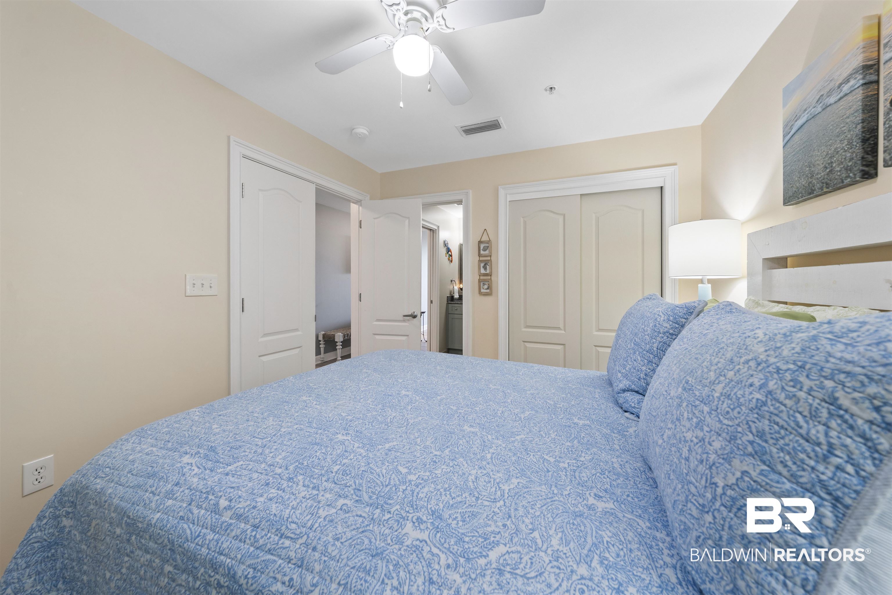 453 Dune Drive # 202