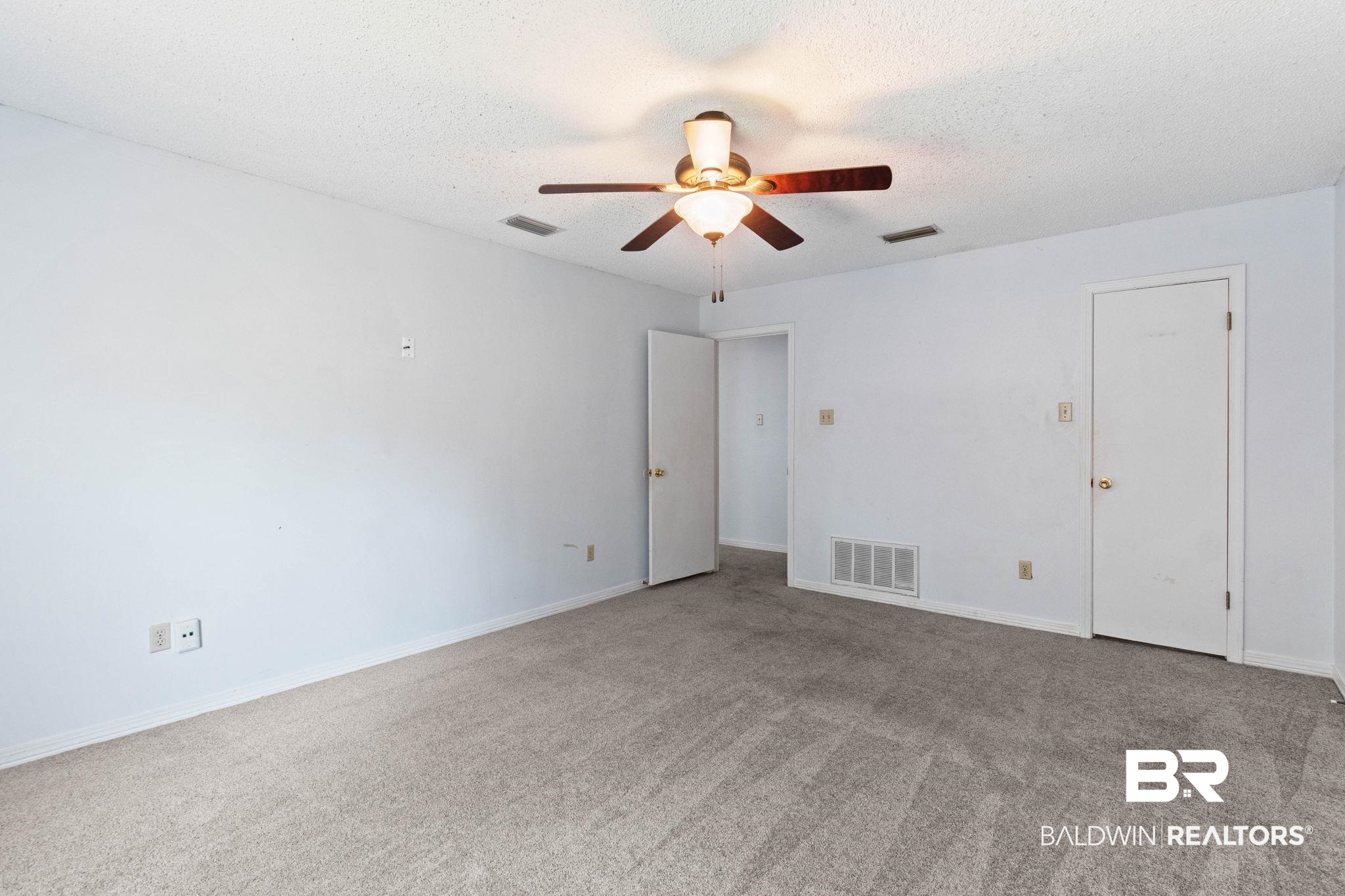104 Chinquapin Circle