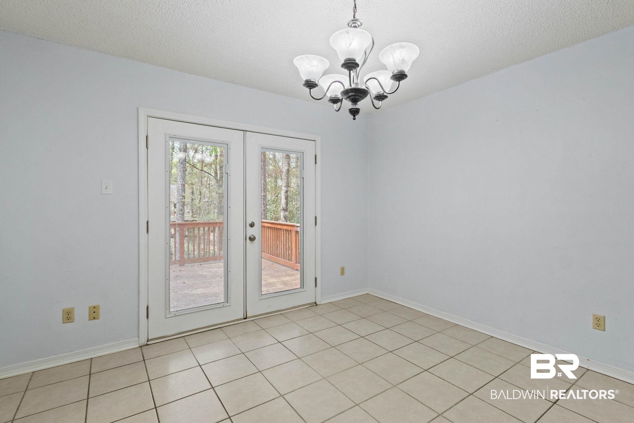 104 Chinquapin Circle