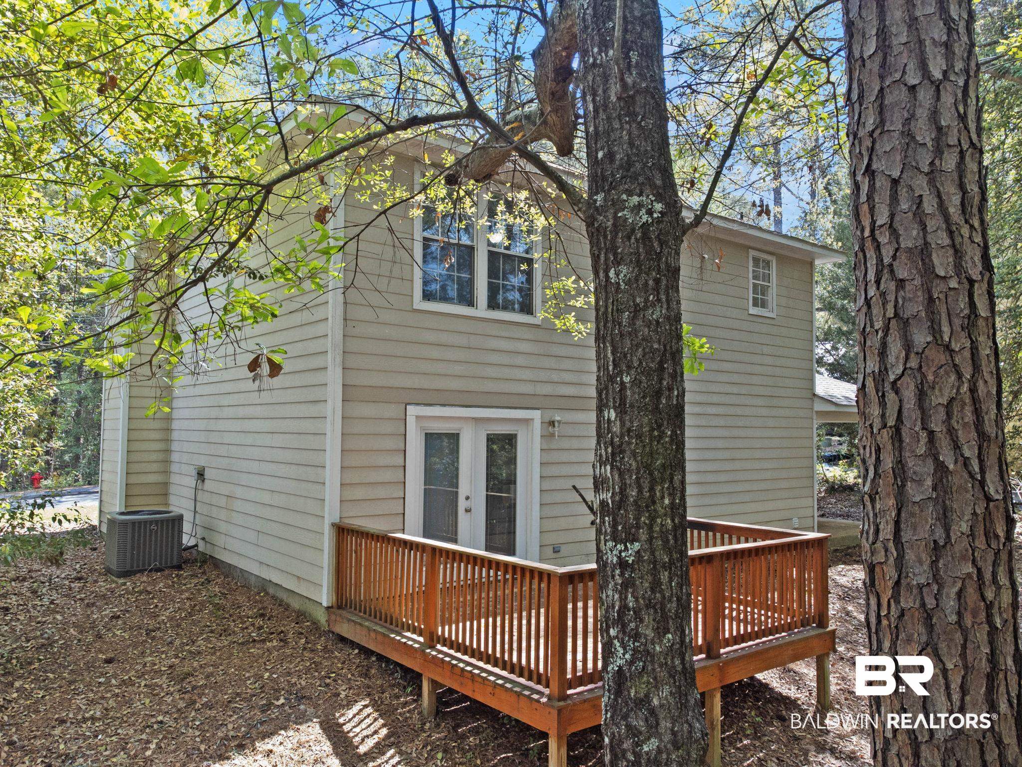 104 Chinquapin Circle