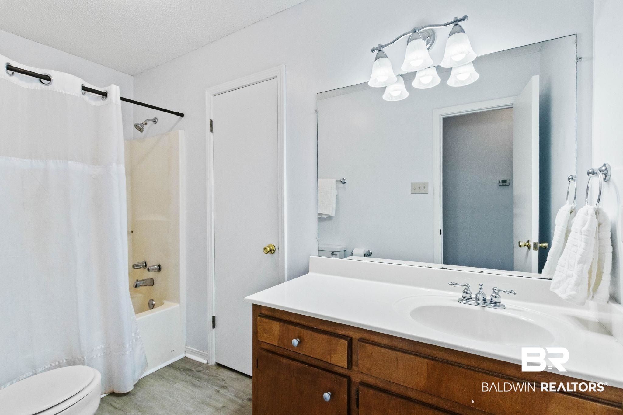 104 Chinquapin Circle