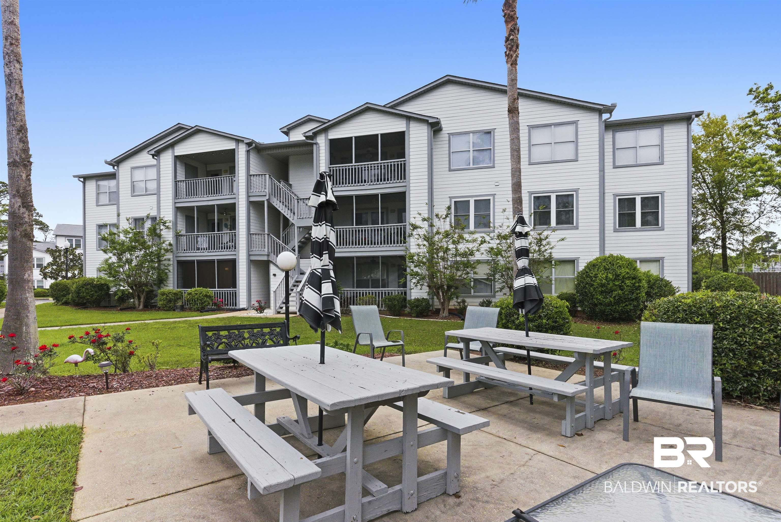 2200 W 2nd Street # 303E