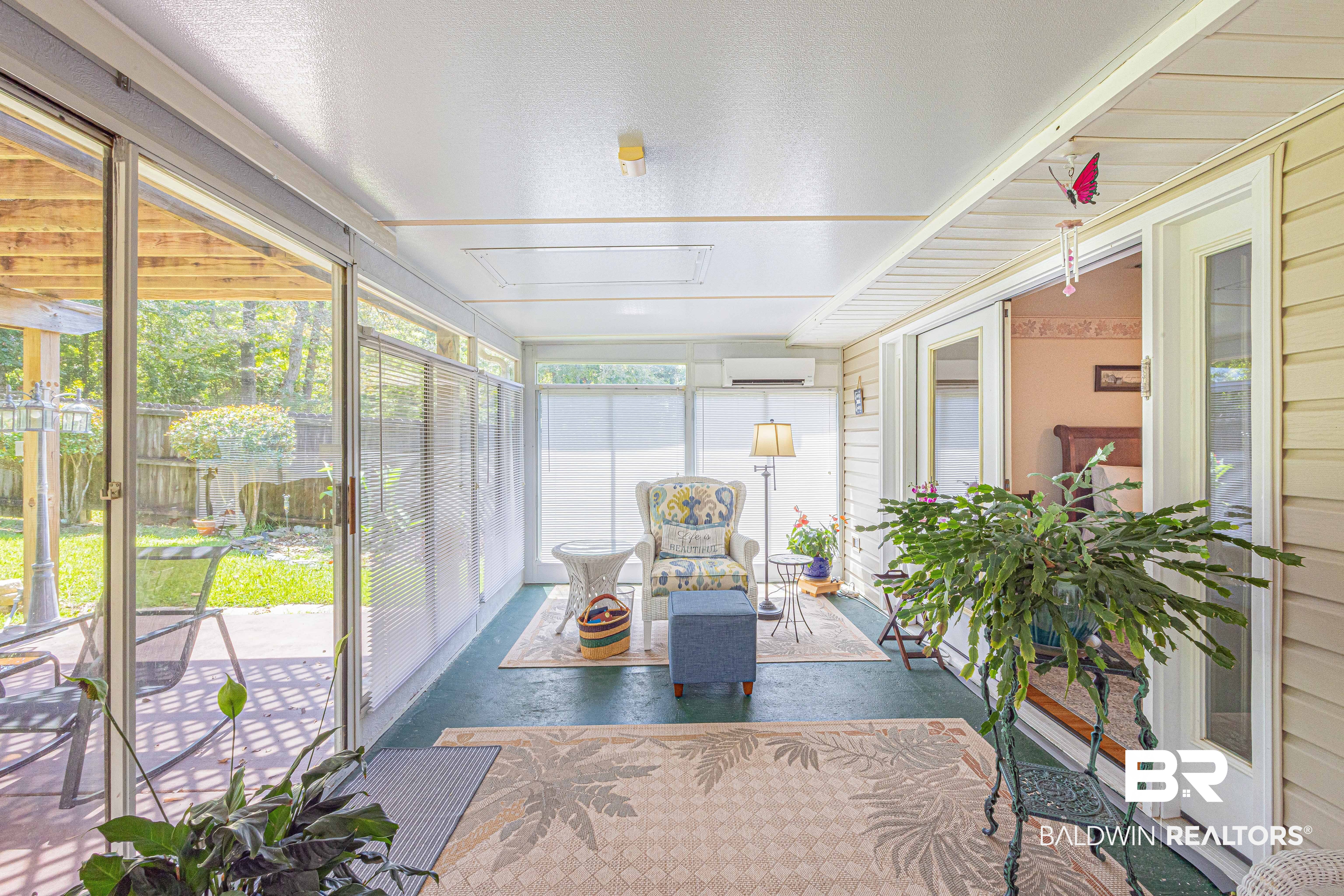 116 Lake Forest Boulevard