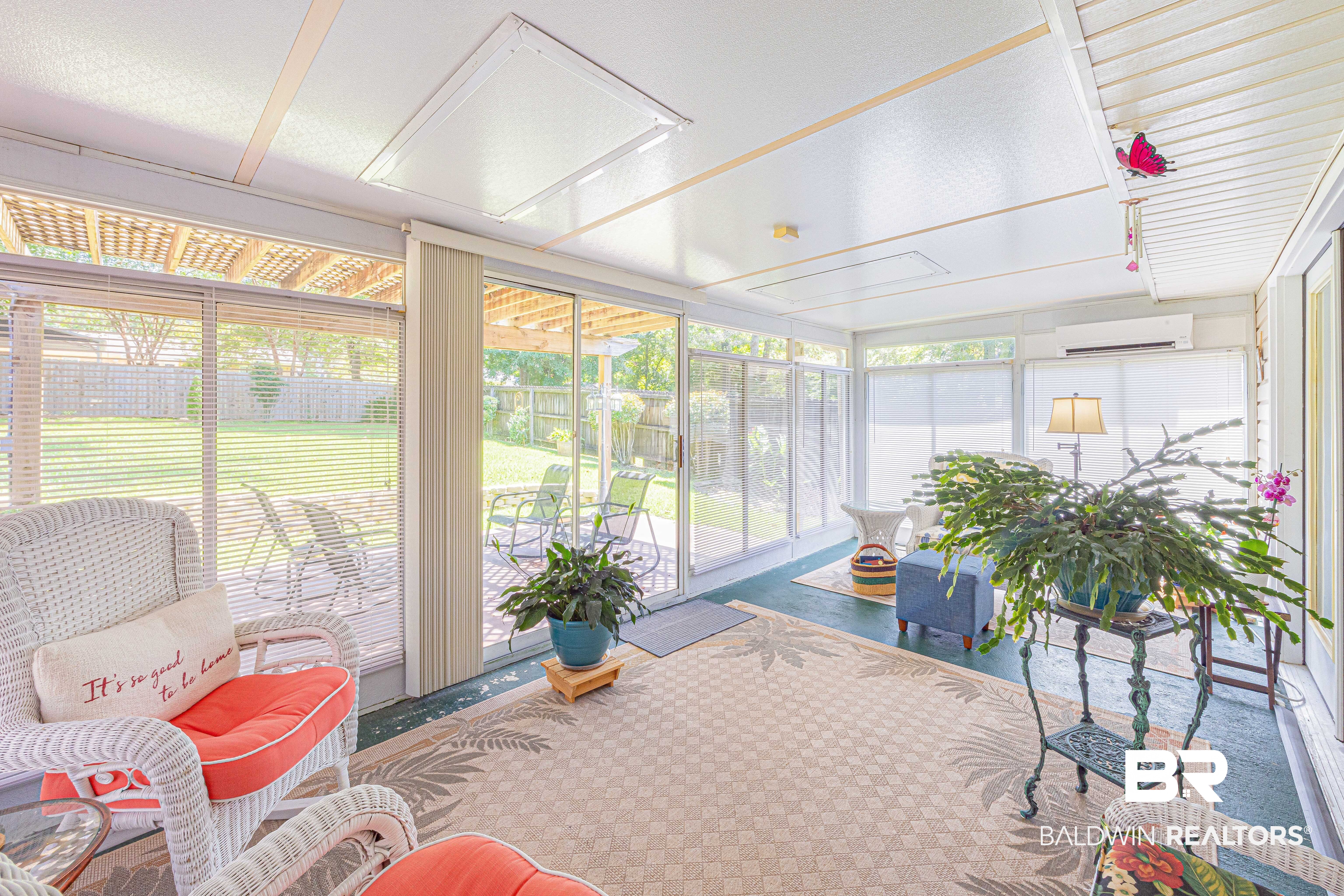 116 Lake Forest Boulevard