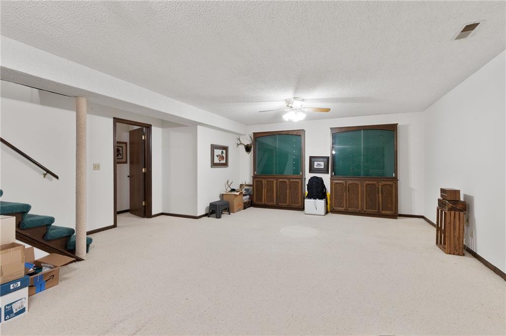 6717 W 69th Street