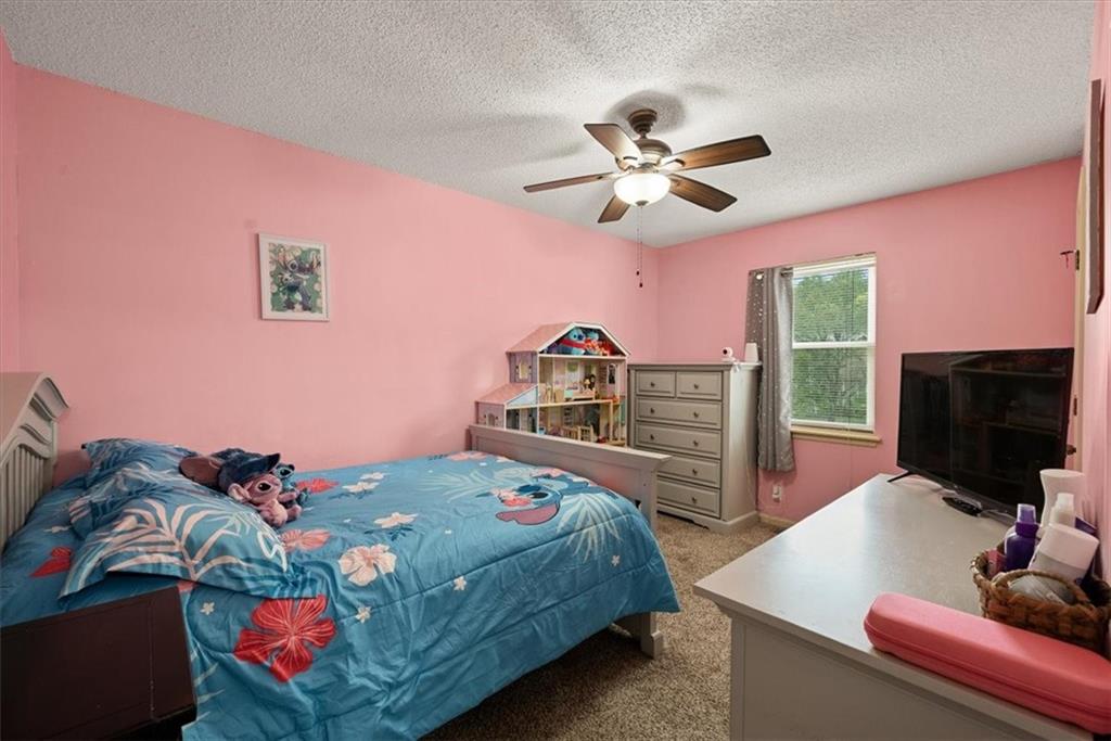 14923 W Peppermill Drive