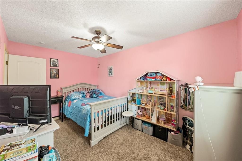 14923 W Peppermill Drive