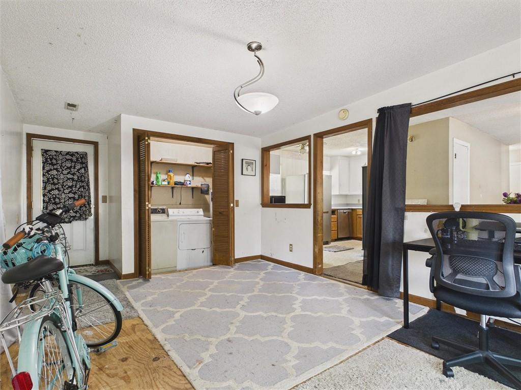 10406 W 56th Terrace