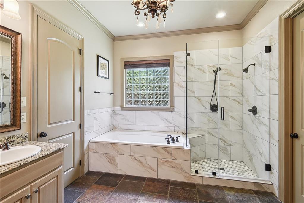 151 WINDERMERE Way