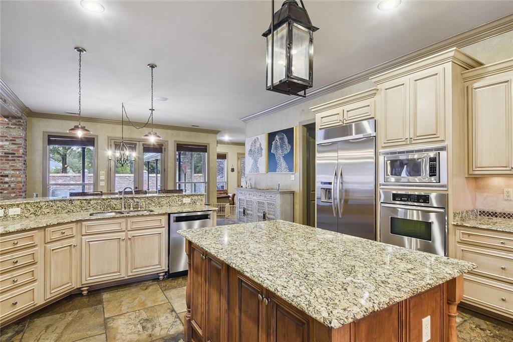 151 WINDERMERE Way