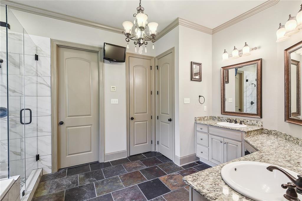 151 WINDERMERE Way