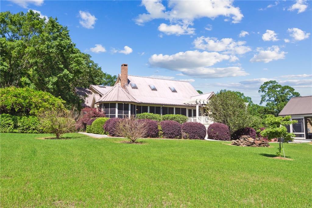19201 KENZIE Road