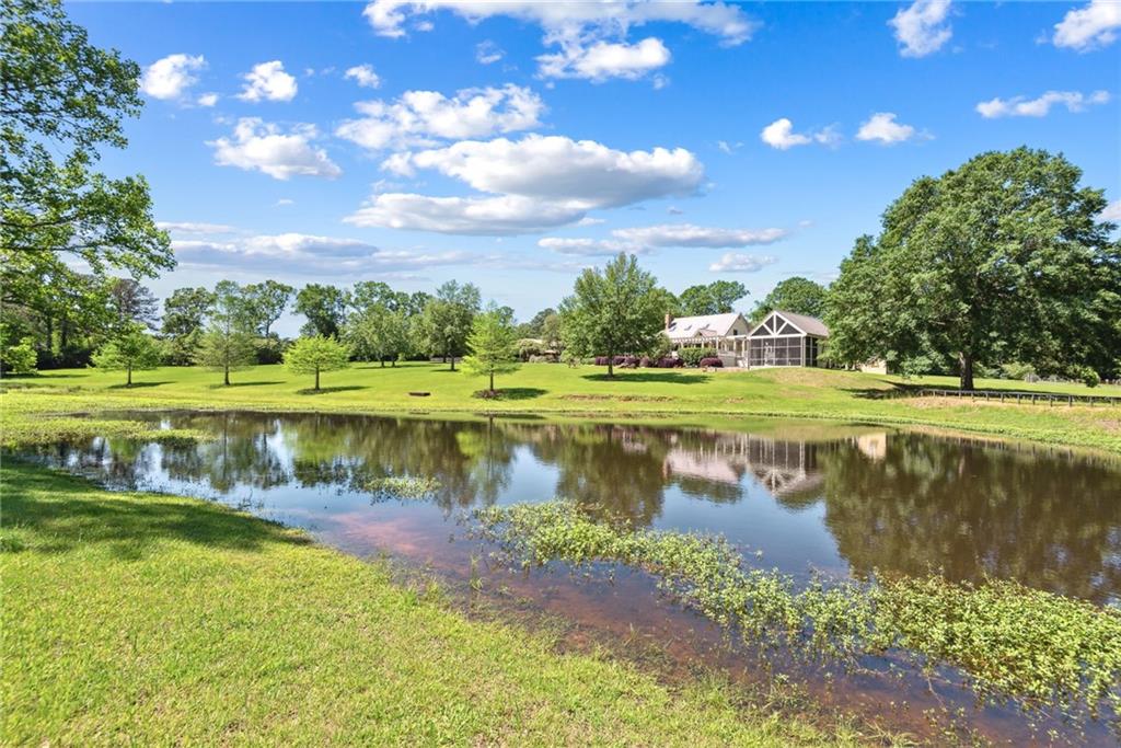 19201 KENZIE Road