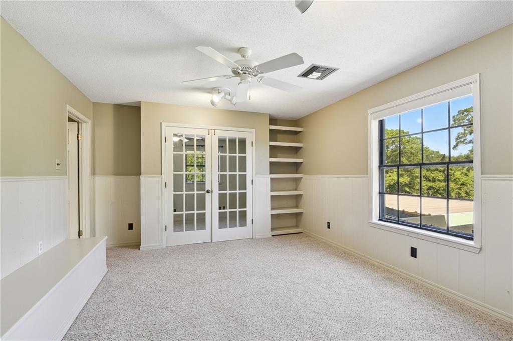 19201 KENZIE Road