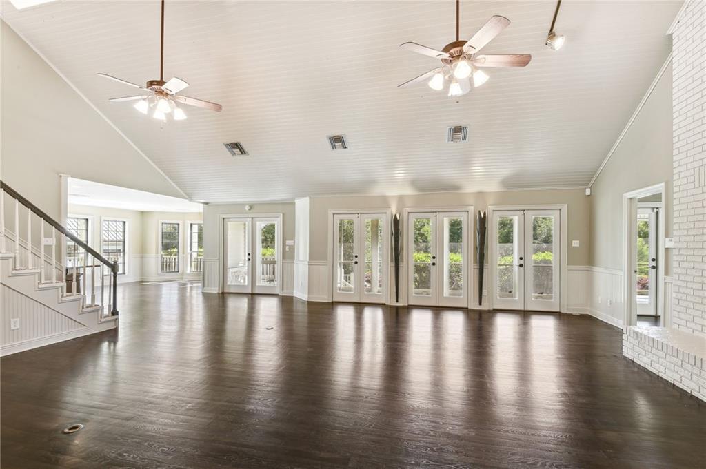 19201 KENZIE Road