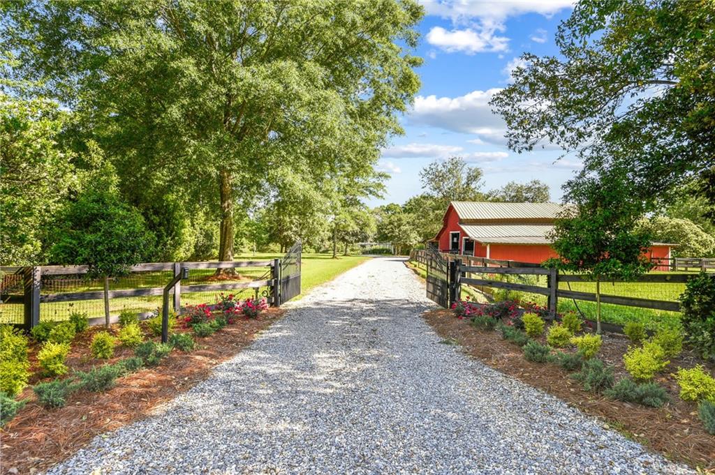 19201 KENZIE Road