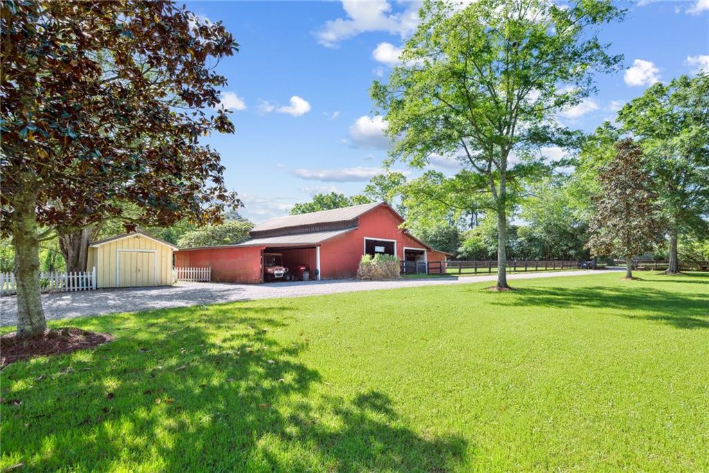 19201 KENZIE Road