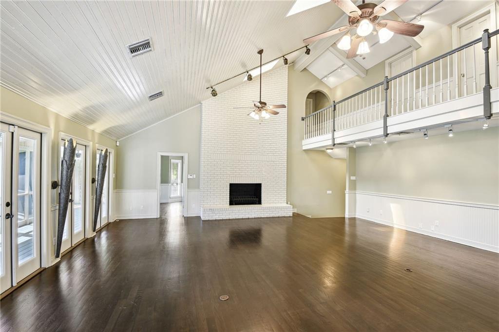 19201 KENZIE Road