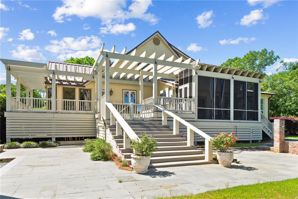 19201 KENZIE Road