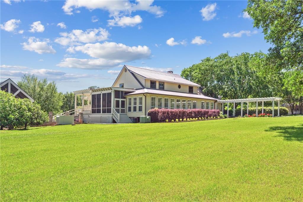 19201 KENZIE Road