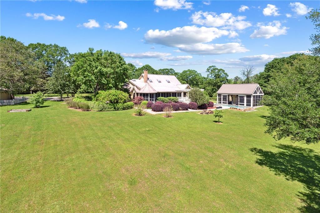 19201 KENZIE Road