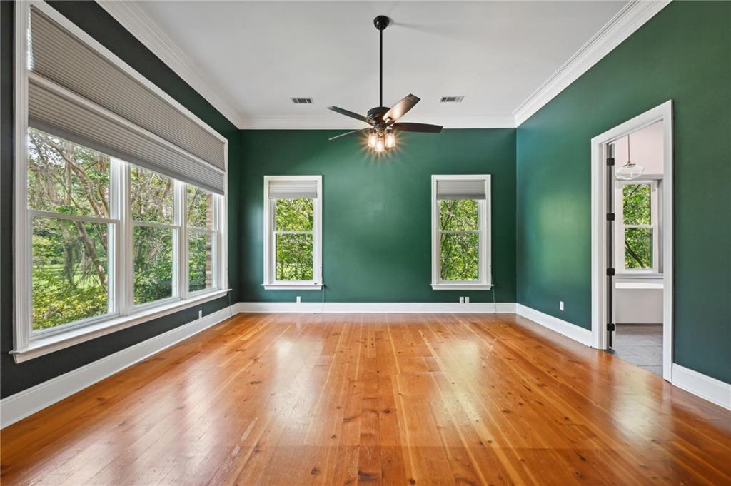 429 SCOTCHPINE Drive