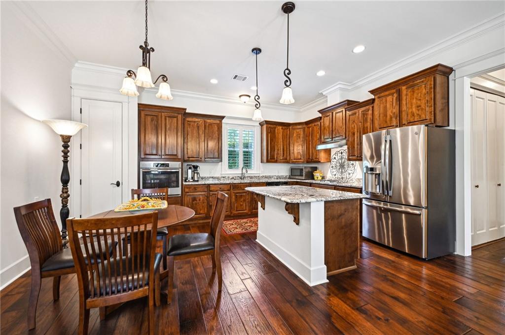 526 NORTHWOODS Drive