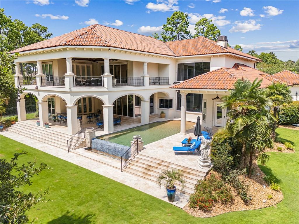 526 NORTHWOODS Drive