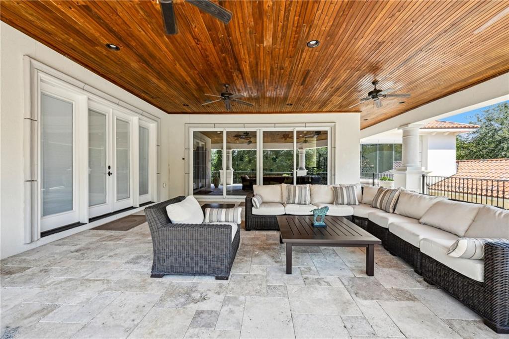526 NORTHWOODS Drive