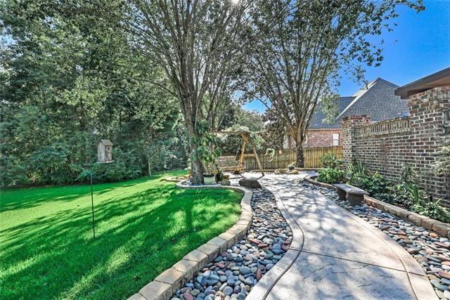 301 SHADY VIEW Lane