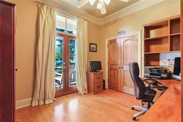 301 SHADY VIEW Lane