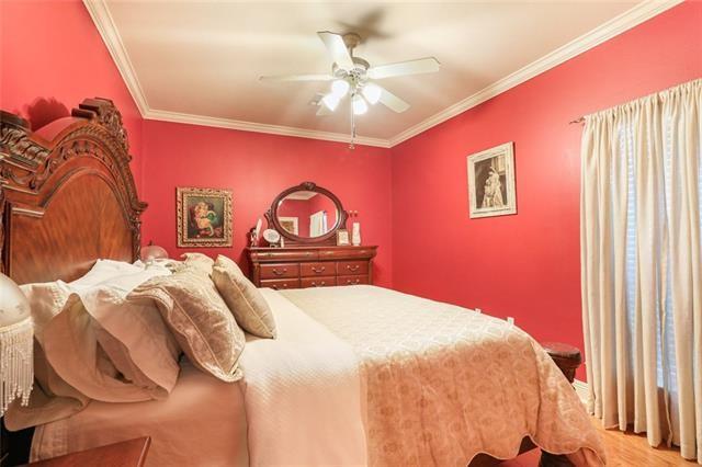 301 SHADY VIEW Lane