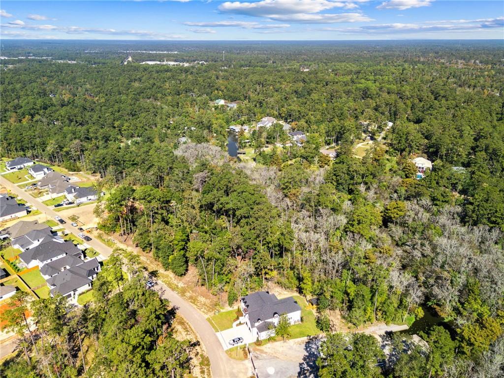 5077 TWIN RIVER Place