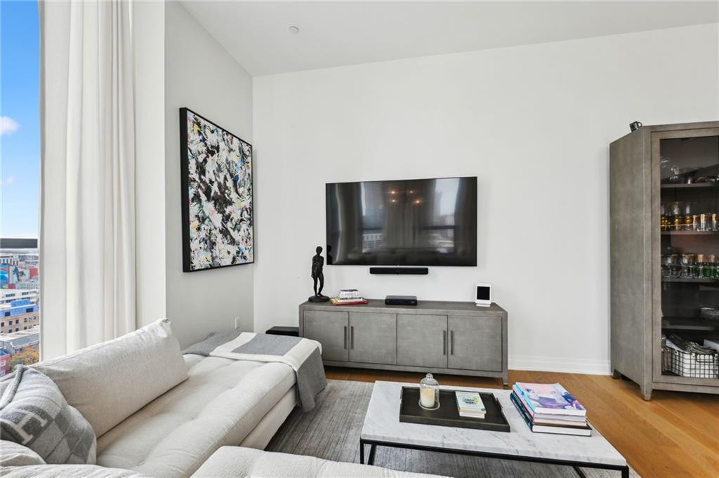 1001 JULIA Street 14E