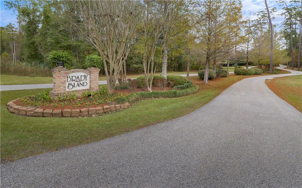 3 RIVER CYPRESS Lane
