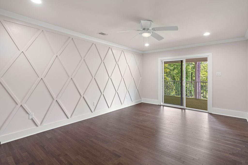 123 N DOGWOOD Drive