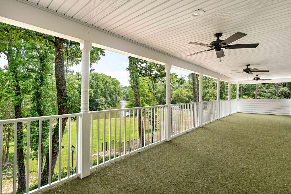 123 N DOGWOOD Drive