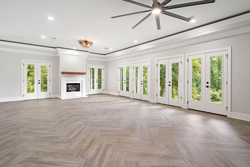 123 N DOGWOOD Drive