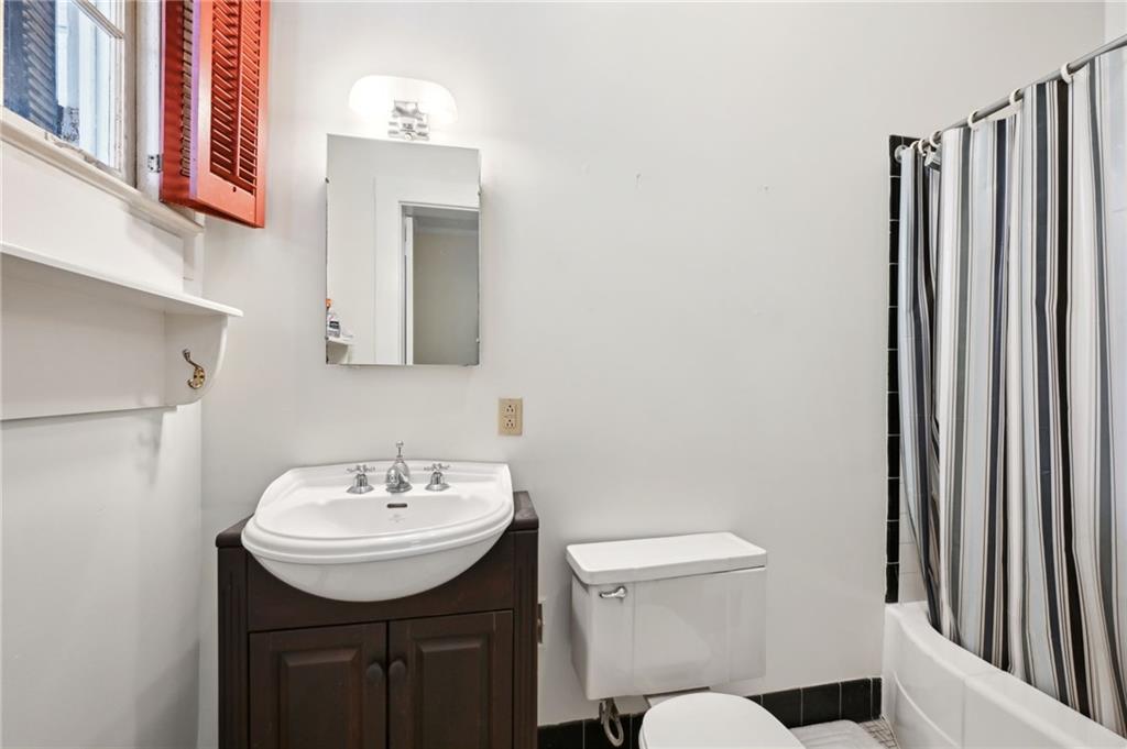 510 S AMERICA Street