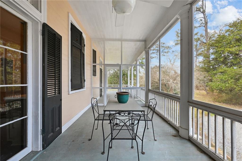 510 S AMERICA Street