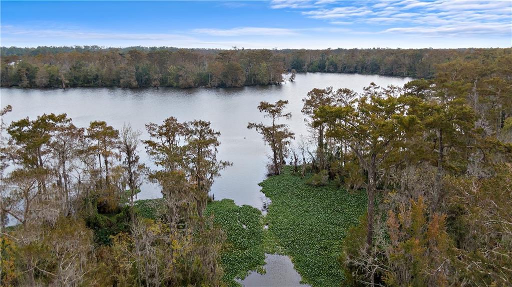 23 BRADY ISLAND Lane