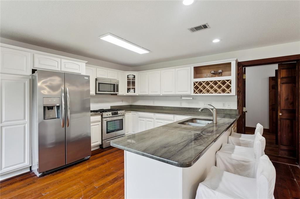 20490 JOHNSEN CROSSING None