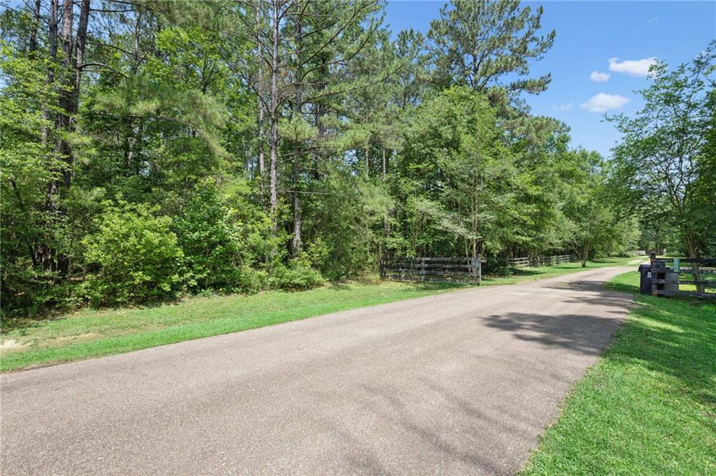 25.64 ACRES DREAMLAND Court