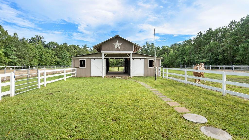 105 MARGUERITE Street