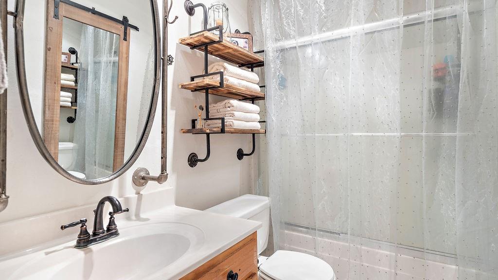 105 MARGUERITE Street