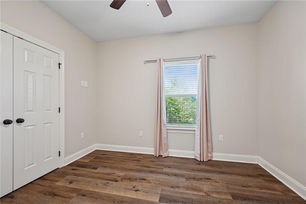 122 HIGHLAND CREST Drive