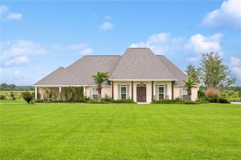 122 HIGHLAND CREST Drive