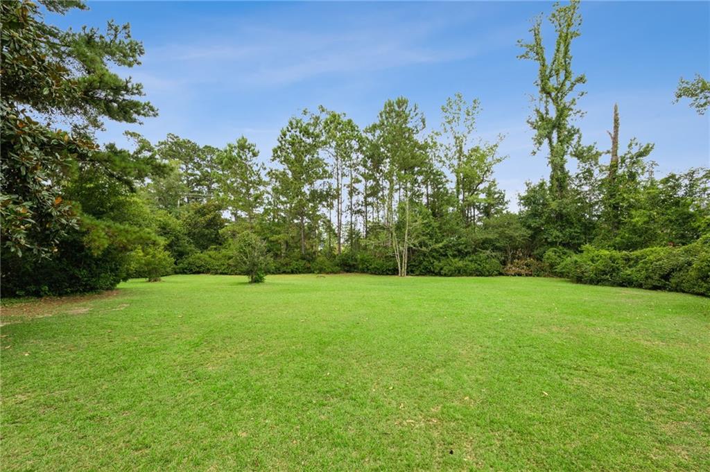 830 S MADISON Street