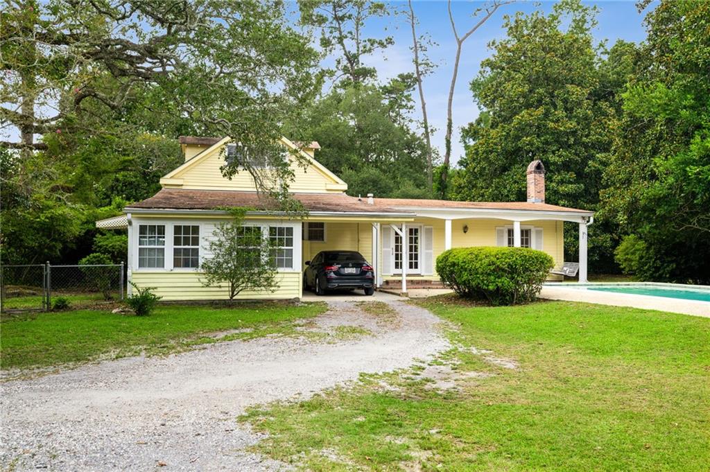 830 S MADISON Street