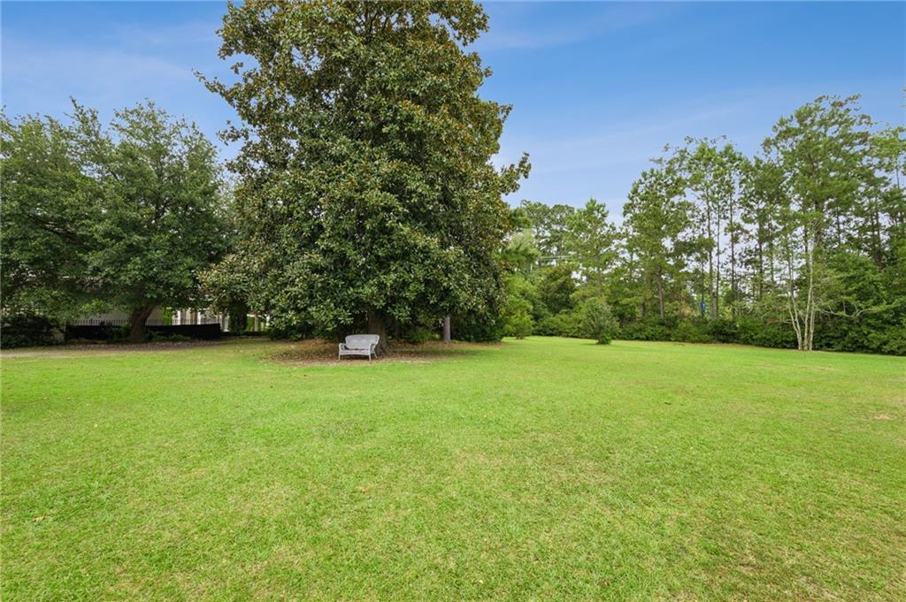 830 S MADISON Street